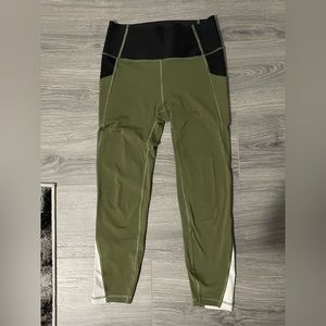 Gap Fit Leggings 7/8 Length